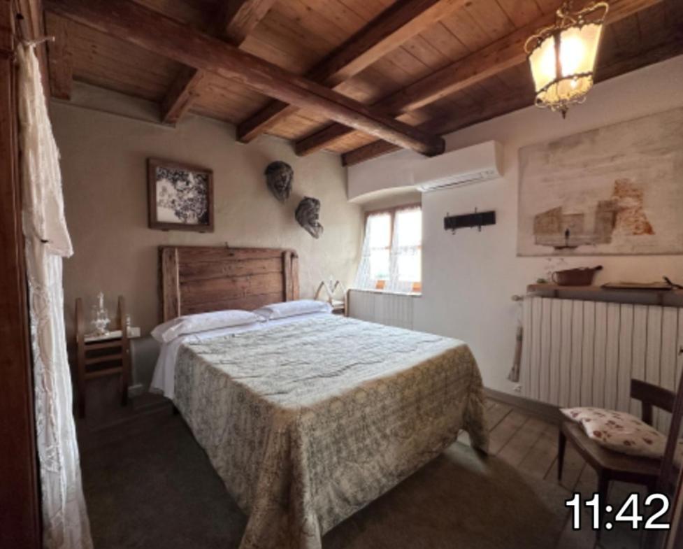 Bed and Breakfast La Casa Di Marla Сірміоне Номер фото